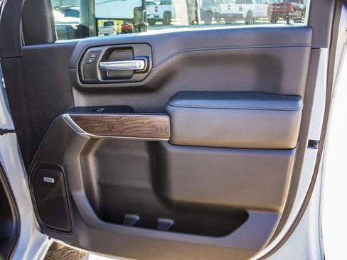 Used 2022 GMC Sierra 2500 Denali w/ Technology Package image 19