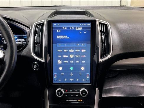 Used 2024 Ford Edge SEL AWD/4WD image 6