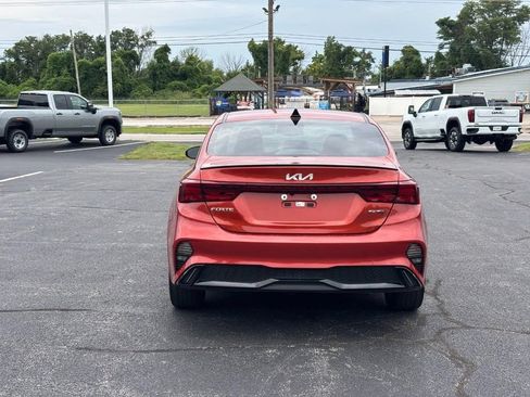Used 2023 Kia Forte GT-Line w/ GT-Line Technology Package FWD image 4