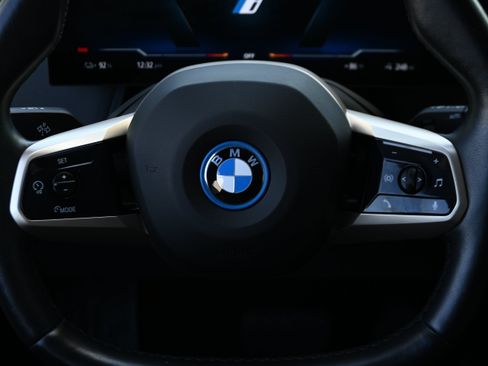 Certified 2024 BMW iX xDrive50 w/ Premium Package AWD/4WD image 30