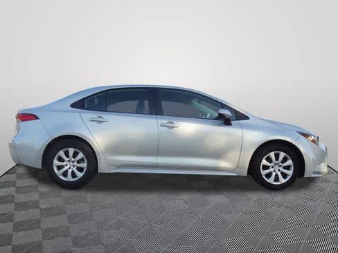 Used 2024 Toyota Corolla LE FWD image 4