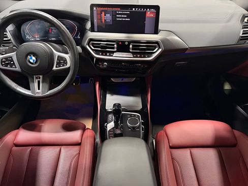 Used 2024 BMW X4 M40i AWD/4WD image 32