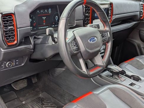 Used 2025 Ford Ranger Raptor AWD/4WD image 16