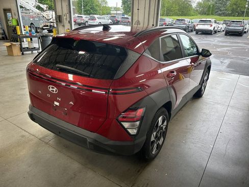 Used 2025 Hyundai Kona SEL FWD image 5