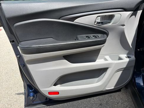 Used 2016 Honda Pilot EX-L image 12