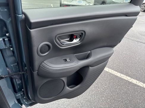 Used 2026 Honda HR-V EX-L image 16