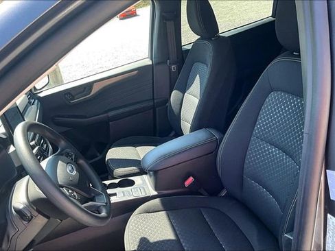 Used 2025 Ford Escape Active AWD/4WD image 25