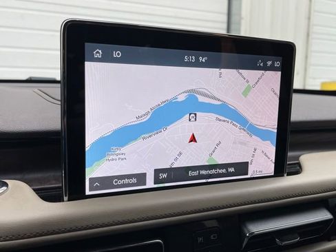 Used 2020 Lincoln Aviator Reserve w/ Equipment Group 201A image 11