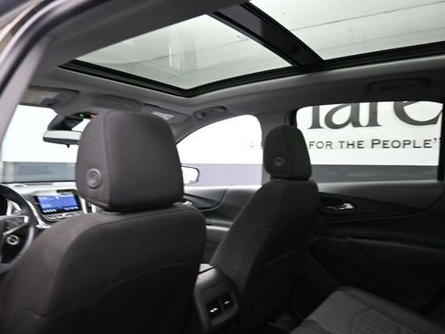 Used 2024 Chevrolet Equinox LT FWD image 24