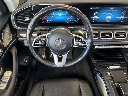 Used 2023 Mercedes-Benz GLS 450 4MATIC image 13