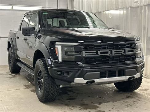 Used 2025 Ford F150 Raptor image 32