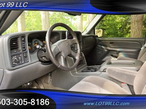Used 2006 Chevrolet Silverado 2500 LT AWD/4WD image 12