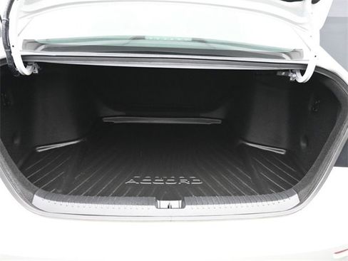 Used 2023 Honda Accord LX image 34