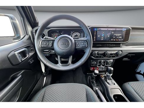 Certified 2024 Jeep Wrangler Unlimited Rubicon 4xe AWD/4WD image 8