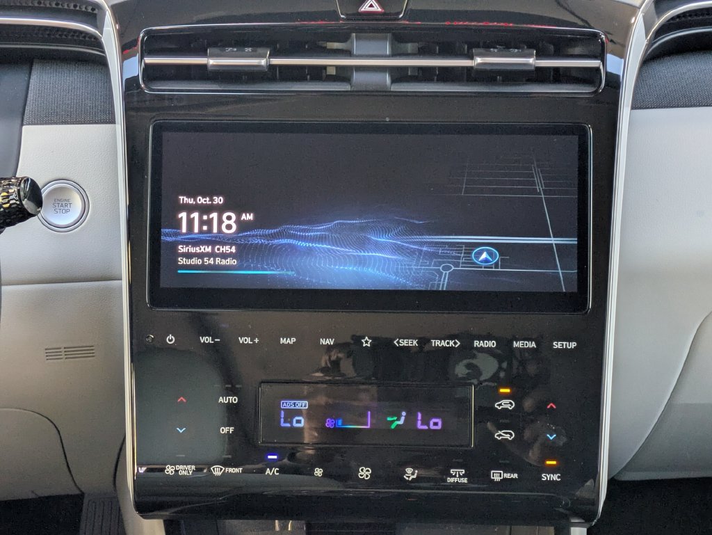 Used 2024 Hyundai Tucson Limited AWD/4WD image 19