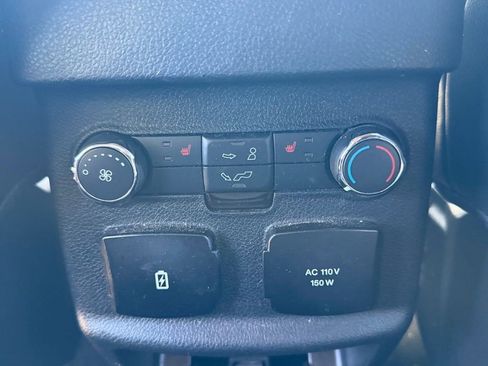Used 2017 Ford Explorer Limited AWD/4WD image 18