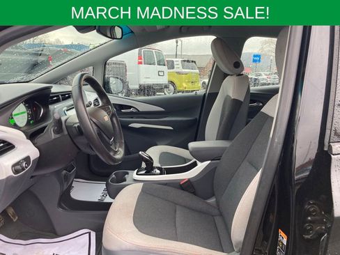 Used 2017 Chevrolet Bolt LT image 9