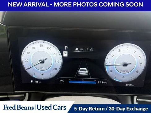 Used 2025 Hyundai Elantra SEL FWD image 12