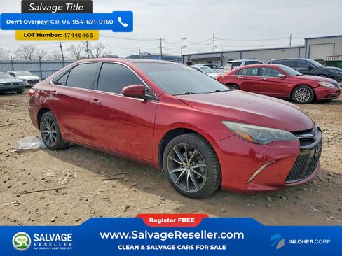 Used 2015 Toyota Camry XSE FWD image 5