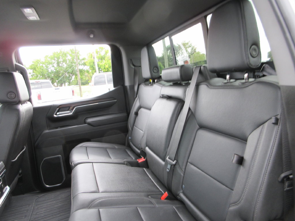 Certified 2024 GMC Sierra 1500 SLT w/ SLT Premium Plus Package AWD/4WD image 24