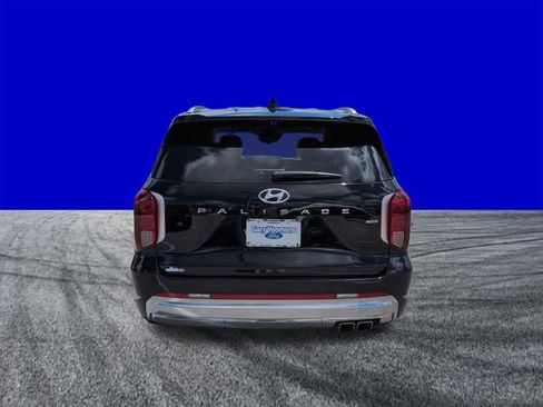 Used 2024 Hyundai Palisade Calligraphy AWD/4WD image 5