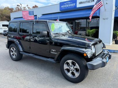 Used 2017 Jeep Wrangler Unlimited Sahara w/ Connectivity Group