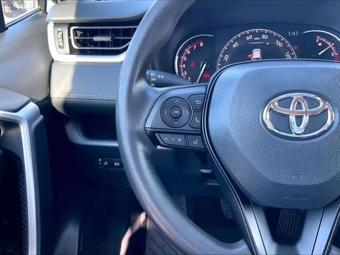 Used 2024 Toyota RAV4 LE image 22