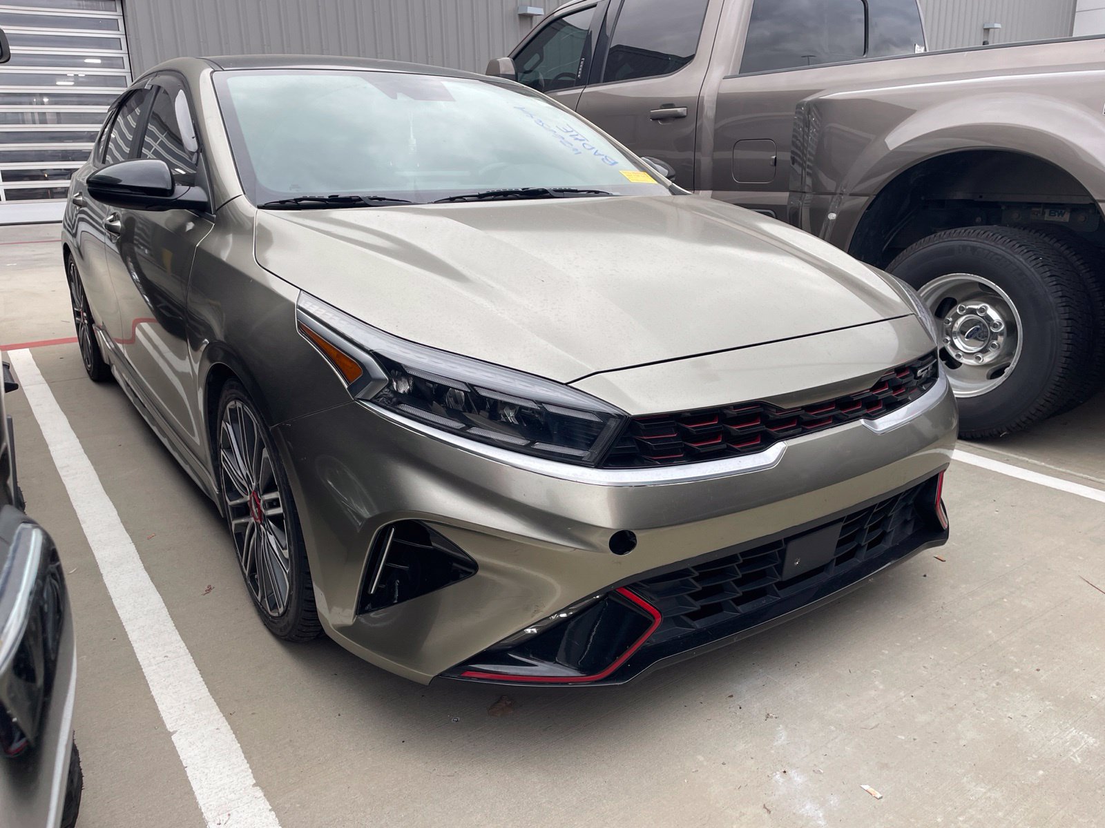 Used 2022 Kia Forte GT w/ GT2 Package FWD image 3