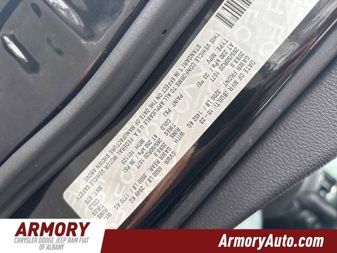 Used 2023 Dodge Durango GT image 43