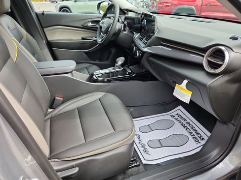 New 2026 Chevrolet Trax ACTIV w/ Driver Confidence Package image 22