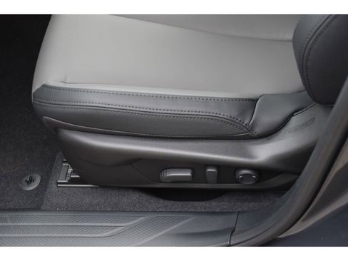 New 2026 Subaru Outback Premium image 31