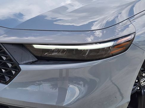 Used 2024 Honda Accord Sport image 11