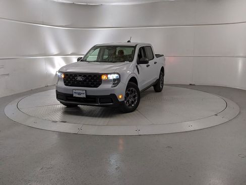 New 2026 Ford Maverick XLT w/ Equipment Group 301A image 6