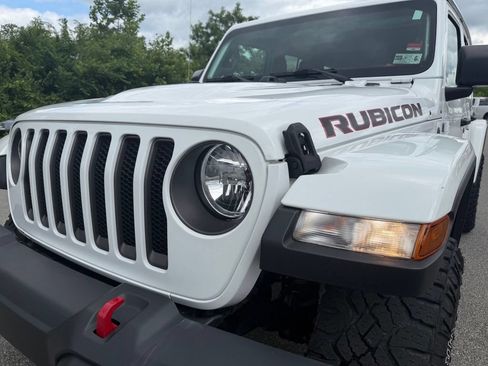 Certified 2022 Jeep Wrangler Unlimited Rubicon w/ Cold Weather Group AWD/4WD image 9