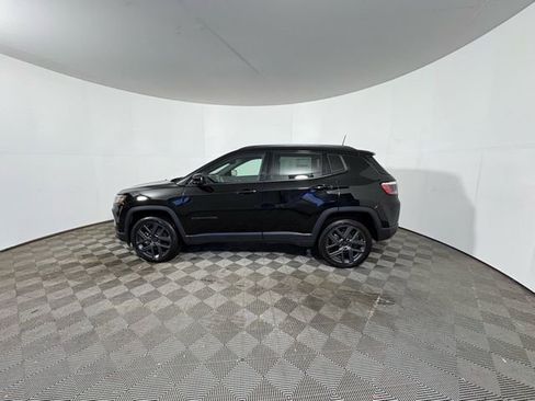 New 2026 Jeep Compass Limited image 4