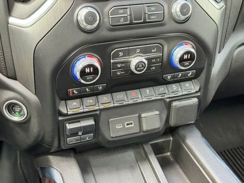 Used 2021 GMC Sierra 1500 Denali w/ Denali Ultimate Package image 31