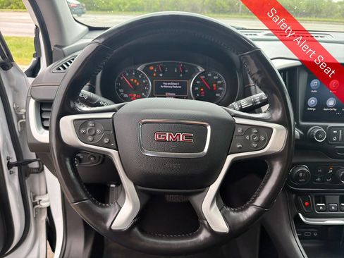 Used 2019 GMC Terrain SLT w/ Preferred Package FWD image 17