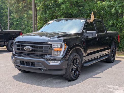 Certified 2022 Ford F150 XLT w/ Equipment Group 302A High AWD/4WD image 6