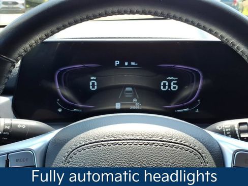 Used 2025 Kia Telluride S FWD image 15