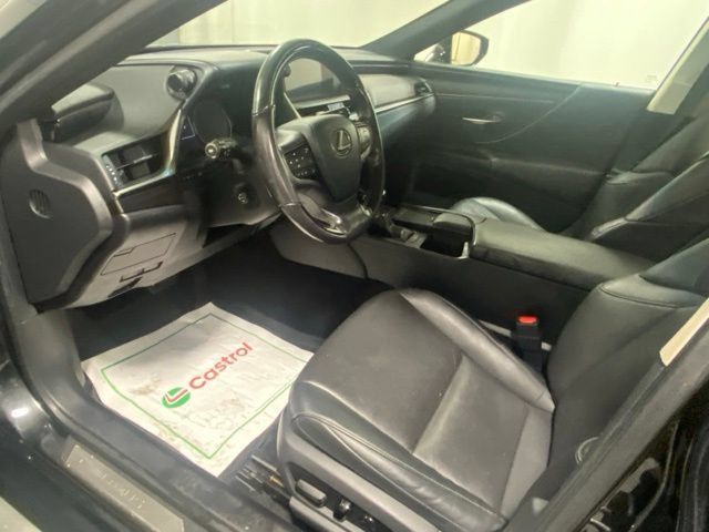 Used 2019 Lexus ES 350 w/ Premium Package FWD image 10