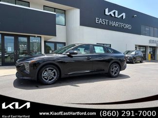 New 2026 Kia K4 FWD video 1