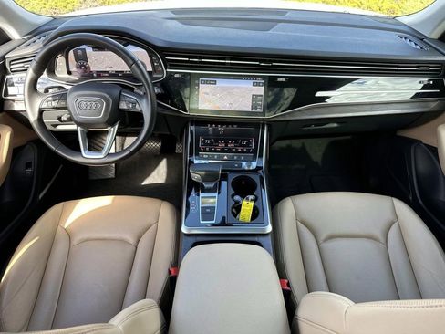 Used 2019 Audi Q8 Premium Plus w/ Premium Plus image 28