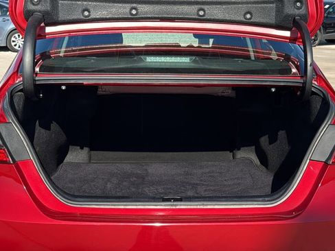 Used 2023 Toyota Camry SE image 23