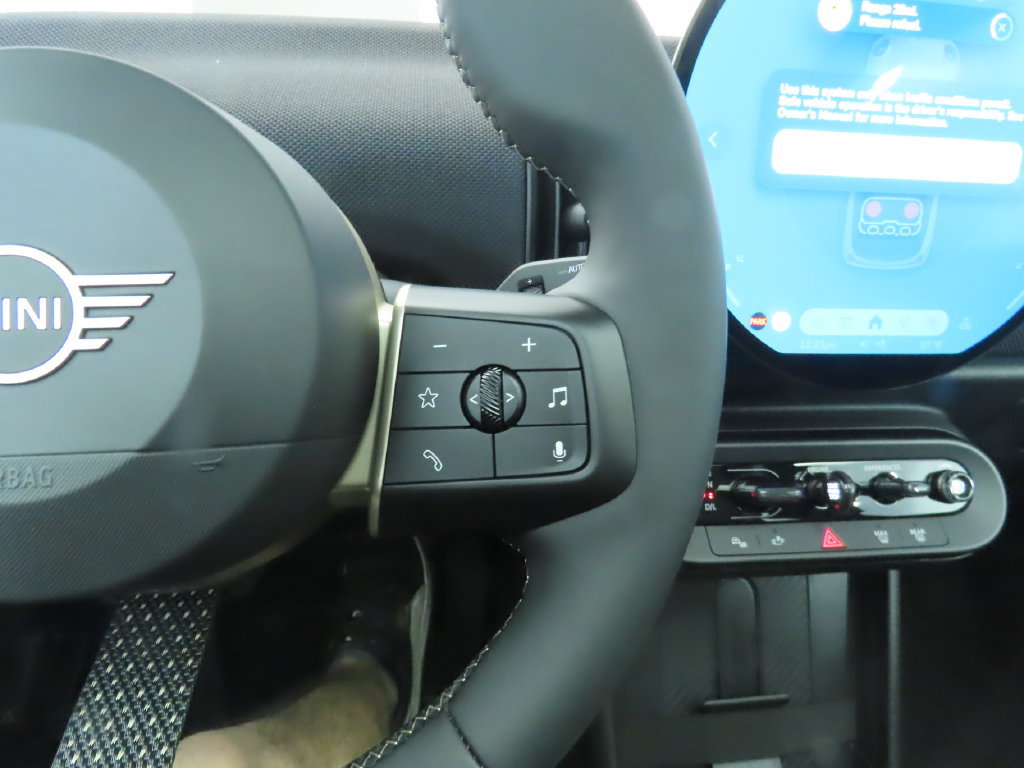 Used 2026 MINI Cooper 2-Door Hardtop FWD image 14