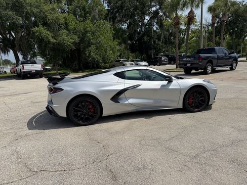New 2027 Chevrolet Corvette Stingray Coupe RWD image 12