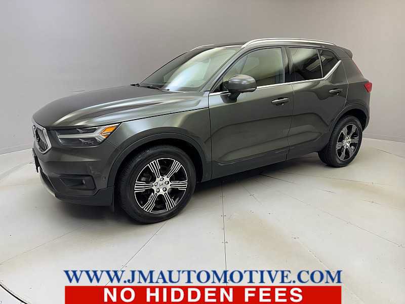 Used 2019 Volvo XC40 T5 Inscription AWD/4WD image 1