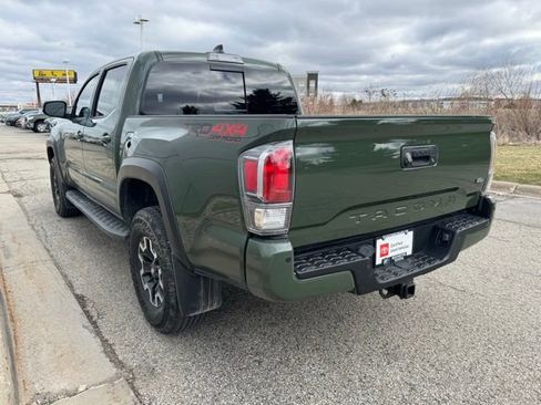 Certified 2022 Toyota Tacoma TRD Off-Road w/ TRD Premium Off Road Package AWD/4WD image 43