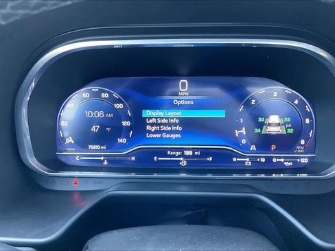 Used 2023 Chevrolet Suburban LT image 26