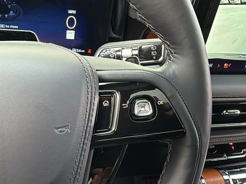 New 2025 Lincoln Aviator Black Label w/ Black Label Special Edition image 26