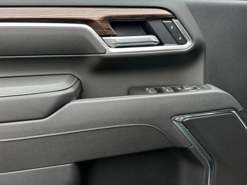 New 2026 Chevrolet Silverado 3500 LT image 11